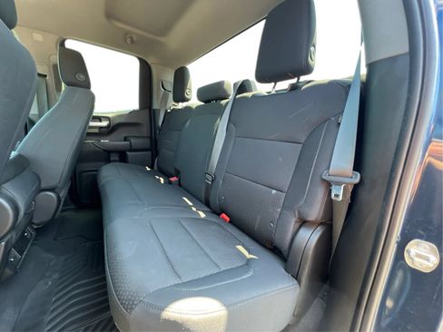 Used 2019 Chevrolet Silverado 1500 Custom Trail Boss w/ Custom Convenience Package AWD/4WD image 17