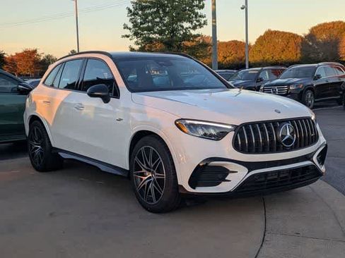 New 2026 Mercedes-Benz GLC 43 AMG 4MATIC image 2