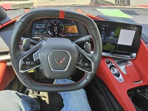 Used 2024 Chevrolet Corvette Stingray Preferred Cpe w/ 2LT RWD image 6