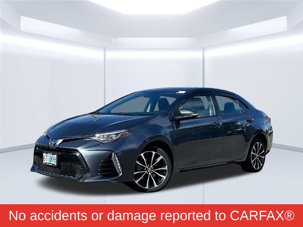 Used 2017 Toyota Corolla SE FWD image 2