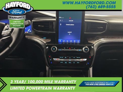Used 2022 Ford Explorer Platinum w/ Equipment Group 601A AWD/4WD image 19