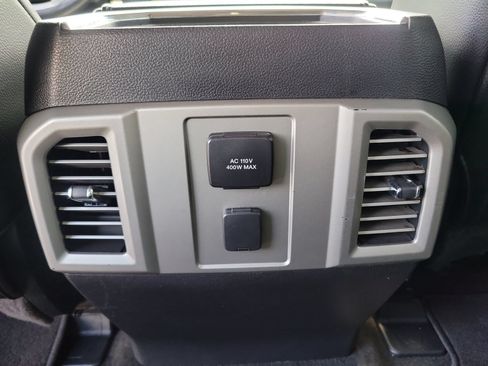 Used 2017 Ford F250 Lariat w/ Chrome Package AWD/4WD image 13