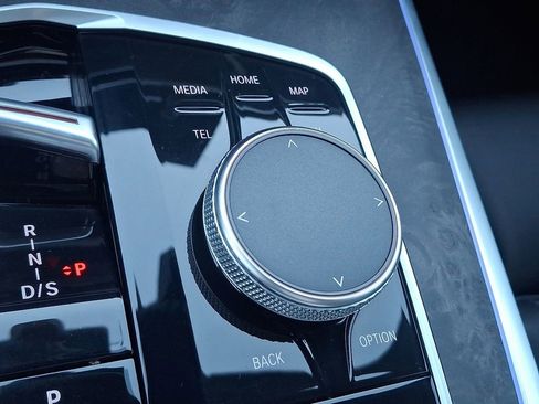 Certified 2023 BMW X7 xDrive40i w/ Premium Package image 21