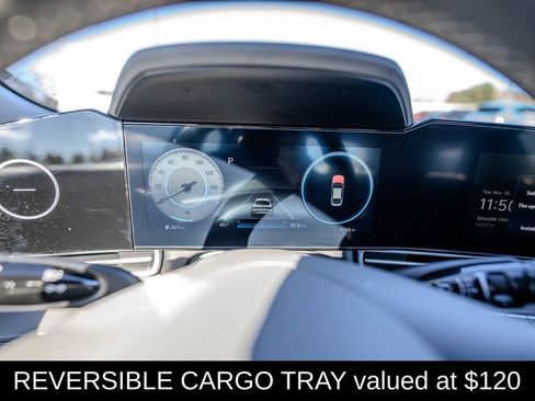 Certified 2023 Hyundai Elantra SEL w/ Convenience Package image 5