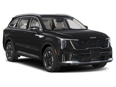 Certified 2026 Kia Sorento S w/ S Panoramic Sunroof Package FWD image 6