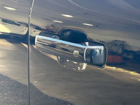 Used 2025 Ford F150 Lariat w/ Equipment Group 502A High AWD/4WD image 23