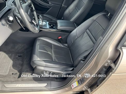 Used 2021 Land Rover Range Rover Evoque R-Dynamic S AWD/4WD image 22