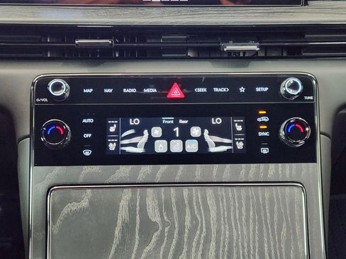 New 2026 Genesis GV80 3.5T Prestige AWD/4WD image 15