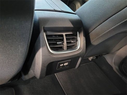 Used 2022 Chevrolet Blazer LT image 7