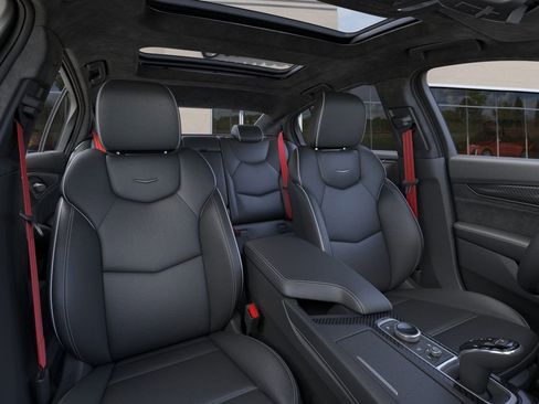 New 2026 Cadillac CT5 V Blackwing w/ Carbon Fiber 2 Package image 16