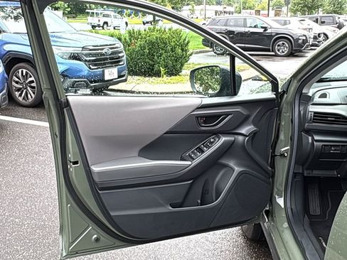 Certified 2026 Subaru Crosstrek 2.5i Premium AWD/4WD image 8