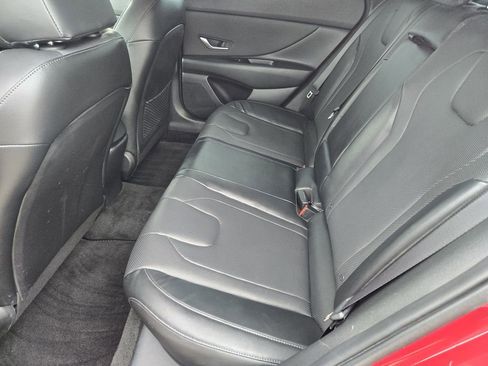 Used 2023 Hyundai Elantra Limited FWD image 29