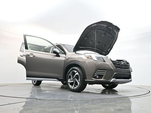 Certified 2024 Subaru Forester Touring w/ POP Package 3 AWD/4WD image 47