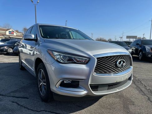 Used 2016 INFINITI QX60 FWD image 4