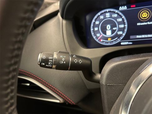 Used 2019 Jaguar F-PACE R-Sport image 16