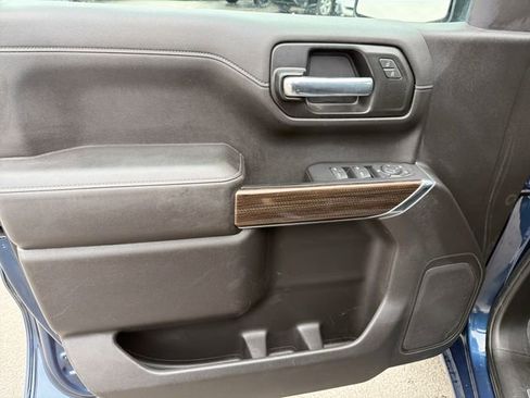Used 2021 Chevrolet Silverado 1500 LT w/ Bed Protection Package RWD image 15