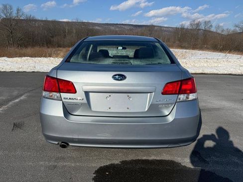 Used 2013 Subaru Legacy 2.5i Premium w/ All-Weather Pkg image 7