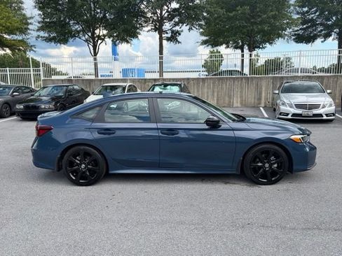 Used 2025 Honda Civic Sport Touring image 9