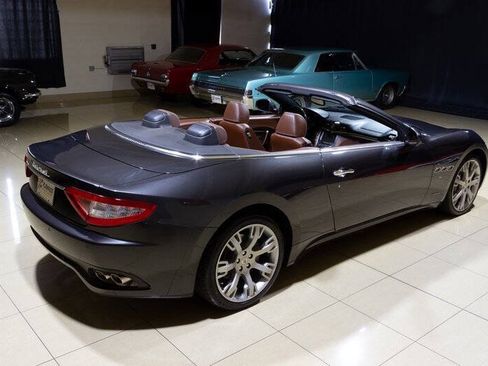Used 2012 Maserati GranTurismo Convertible RWD image 22