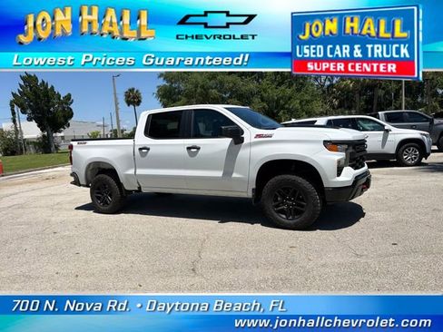 Used 2024 Chevrolet Silverado 1500 Custom Trail Boss AWD/4WD image 17