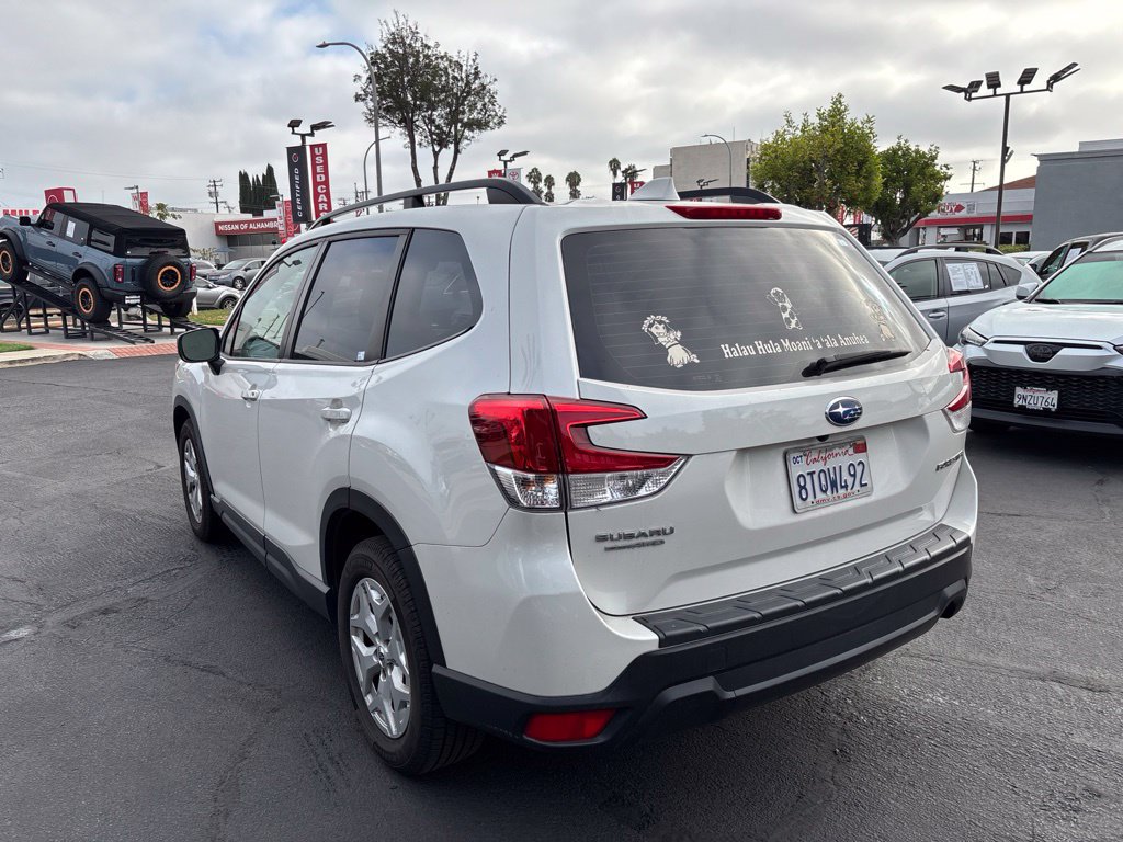 Used 2021 Subaru Forester AWD/4WD image 6