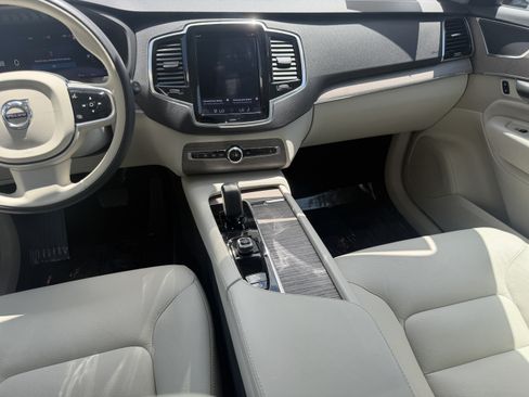 Certified 2023 Volvo XC90 B6 Plus w/ Protection Package AWD/4WD image 14