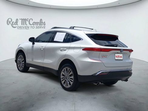 Used 2022 Toyota Venza Limited AWD/4WD image 3