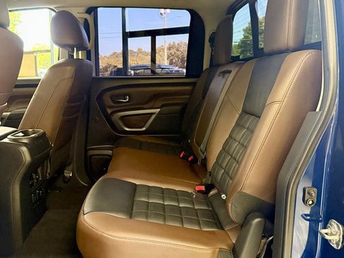 Used 2018 Nissan Titan Platinum Reserve w/ Platinum Utility Package image 17