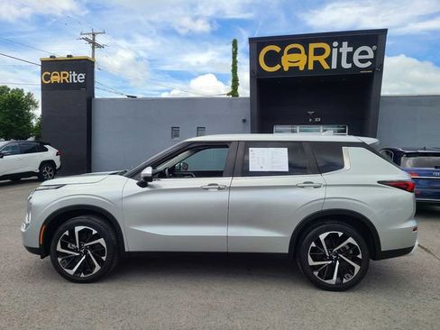 Used 2022 Mitsubishi Outlander SE FWD image 10