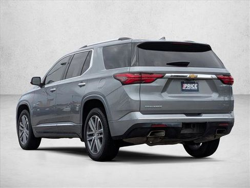 Used 2023 Chevrolet Traverse High Country FWD image 8