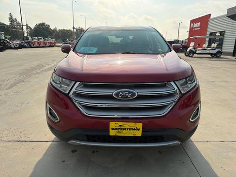 Used 2017 Ford Edge Titanium w/ Equipment Group 301A AWD/4WD image 3
