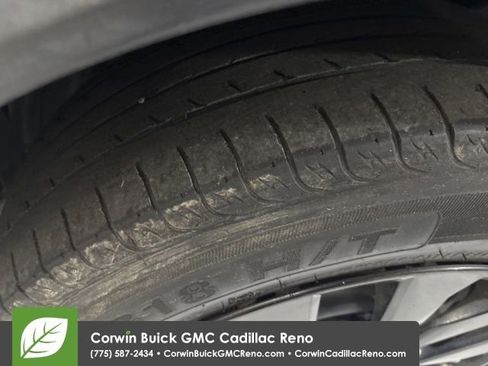 Used 2017 Nissan Rogue S image 38