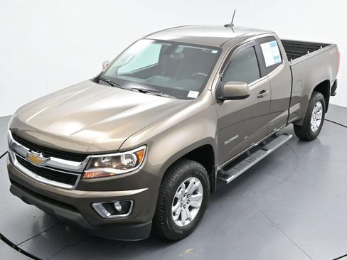 Used 2015 Chevrolet Colorado LT w/ LT Convenience Package AWD/4WD image 46