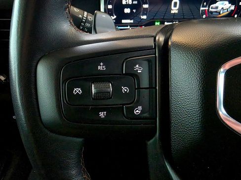Used 2023 GMC Sierra 1500 AT4 w/ Technology Package AWD/4WD image 35