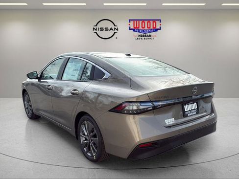 New 2026 Nissan Sentra SL FWD image 4