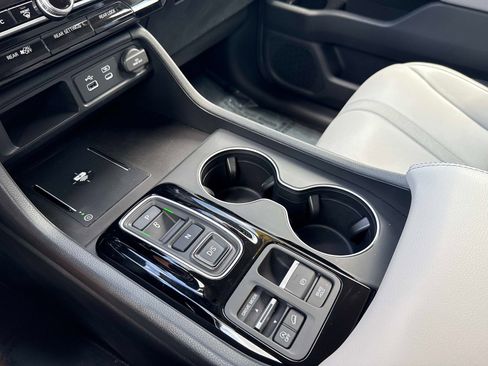 Used 2025 Honda Pilot EX-L image 27