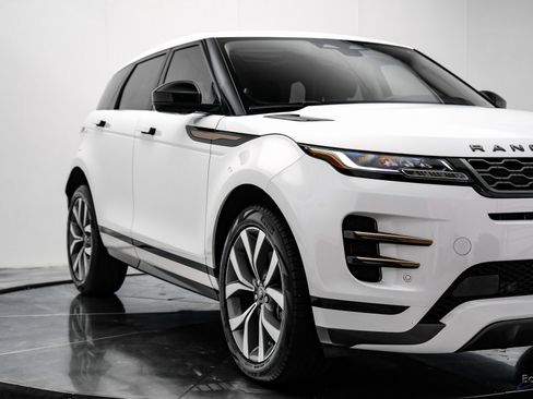 Used 2023 Land Rover Range Rover Evoque R-Dynamic S image 20