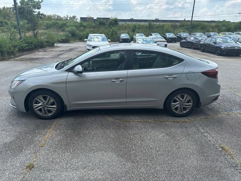 Used 2020 Hyundai Elantra Value Edition w/ Winter Weather Package FWD image 2