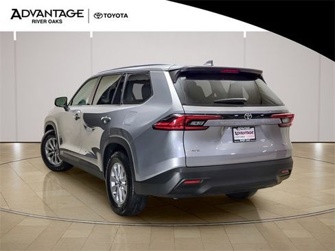 Certified 2025 Toyota Grand Highlander AWD image 5