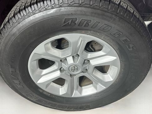 Used 2024 Toyota 4Runner SR5 Premium image 11