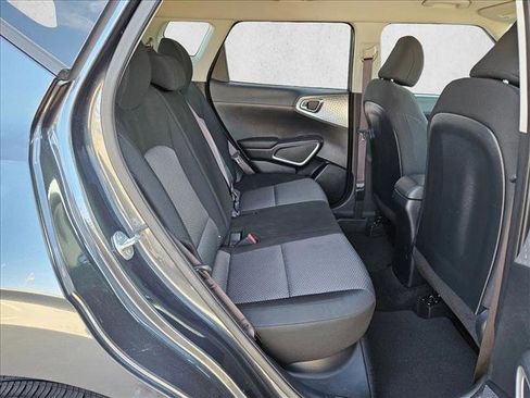 Used 2024 Kia Soul LX w/ Option Group 015 image 18