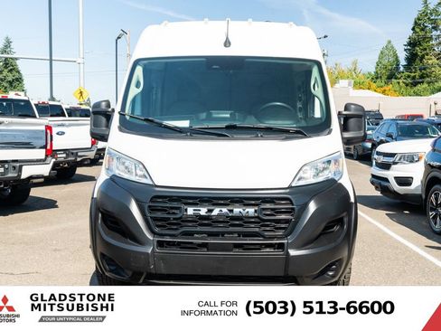 Used 2023 RAM ProMaster 3500 FWD image 2
