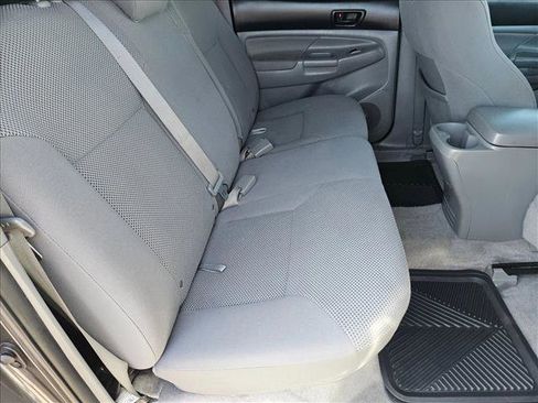 Used 2011 Toyota Tacoma 4x4 Double Cab image 18
