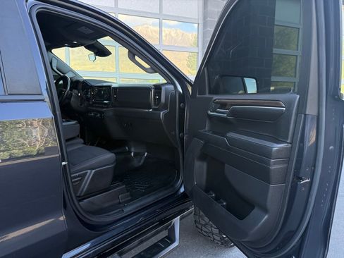 Used 2023 Chevrolet Silverado 1500 RST AWD/4WD image 20