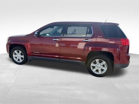 Used 2010 GMC Terrain SLE FWD image 7