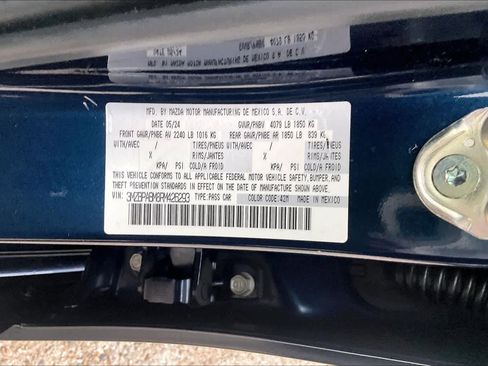 Used 2024 MAZDA MAZDA3 s FWD image 32