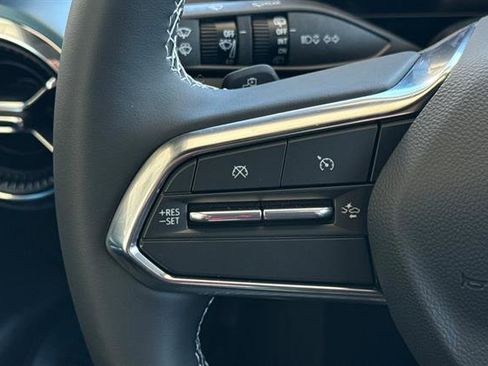 New 2026 Chevrolet Equinox EV LT image 25