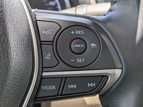 Used 2021 Toyota Camry XLE w/ Navigation Package FWD image 28