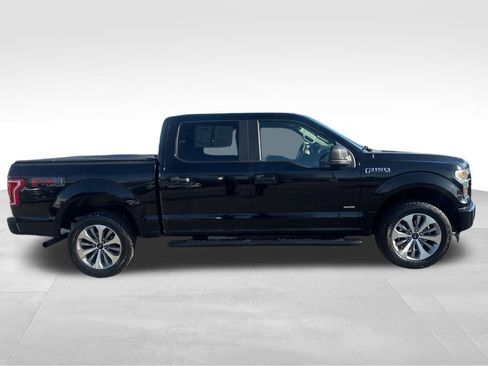 Used 2017 Ford F150 XL w/ Equipment Group 101A Mid image 6