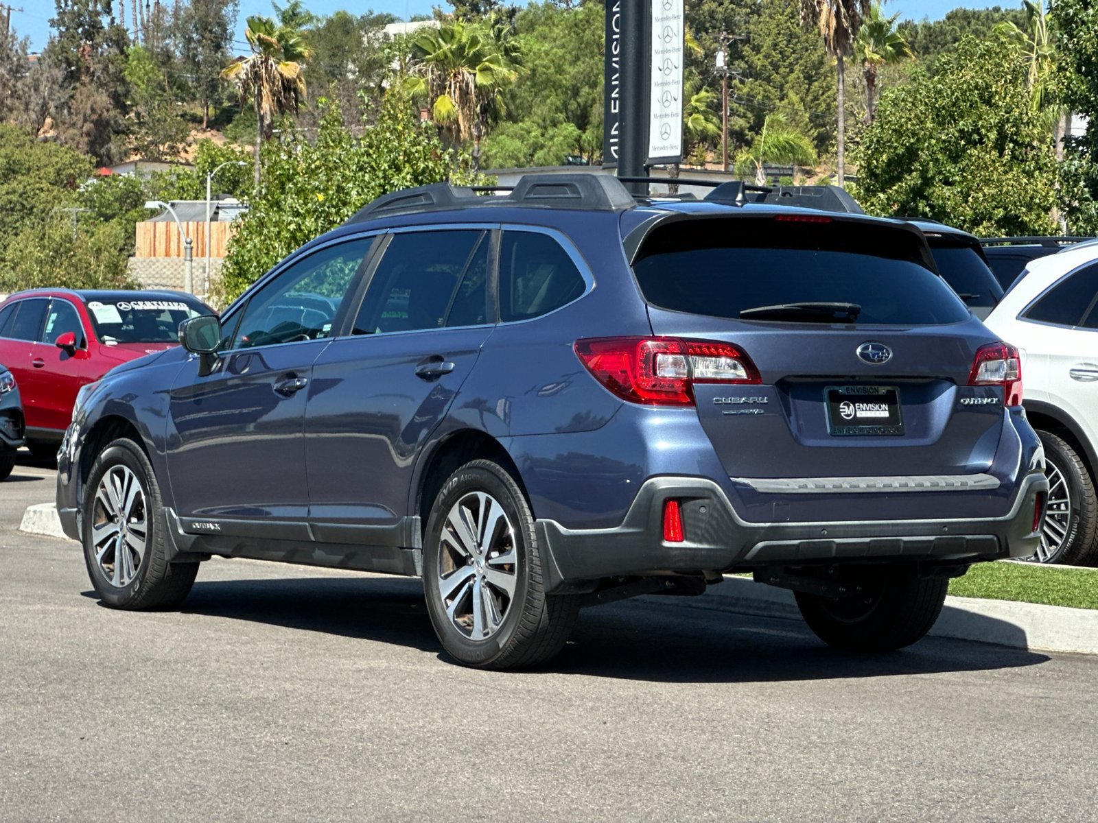 Used 2018 Subaru Outback 2.5i Limited AWD/4WD image 5